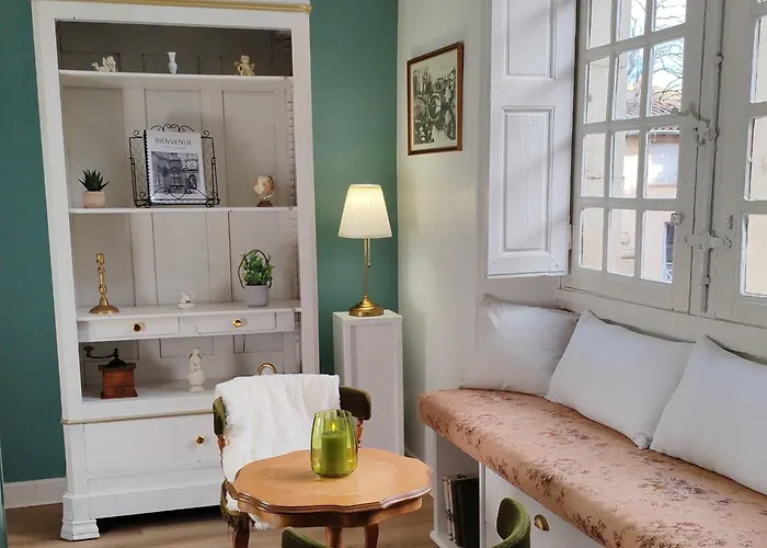 Bulle D'antan En Coeur De - Monument Classe Historique - Grand Jaccuzi アパート *