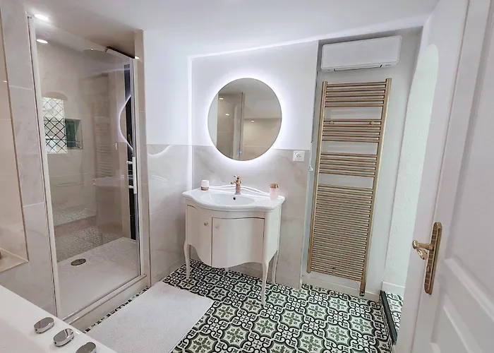 アパート Bulle D'antan En Coeur De - Monument Classe Historique - Grand Jaccuzi *