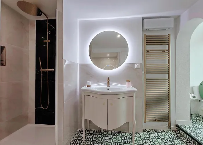 アパート Bulle D'antan En Coeur De - Monument Classe Historique - Grand Jaccuzi カストル